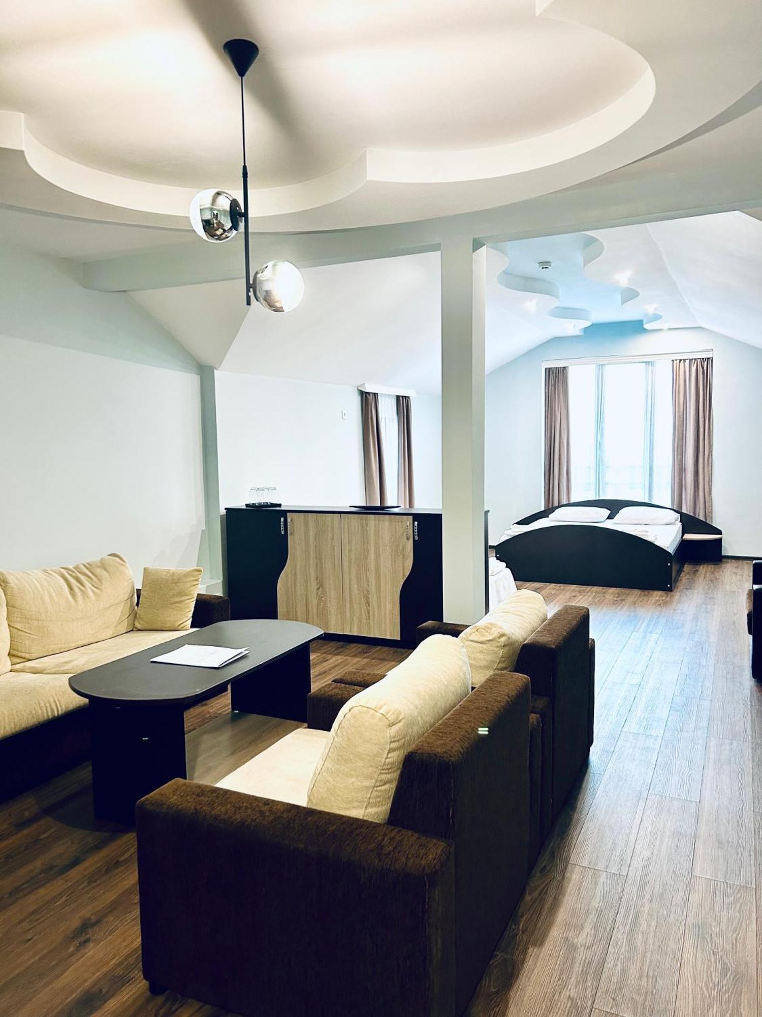 Meatsa Hotel Кирджалі Екстер'єр фото